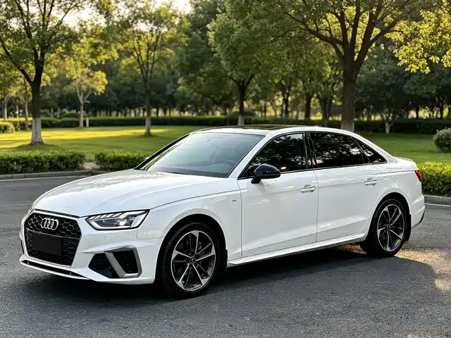Audi Audi A4L 2023