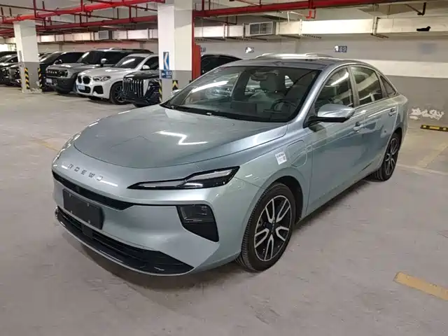 Roewe Roewe D6 2025