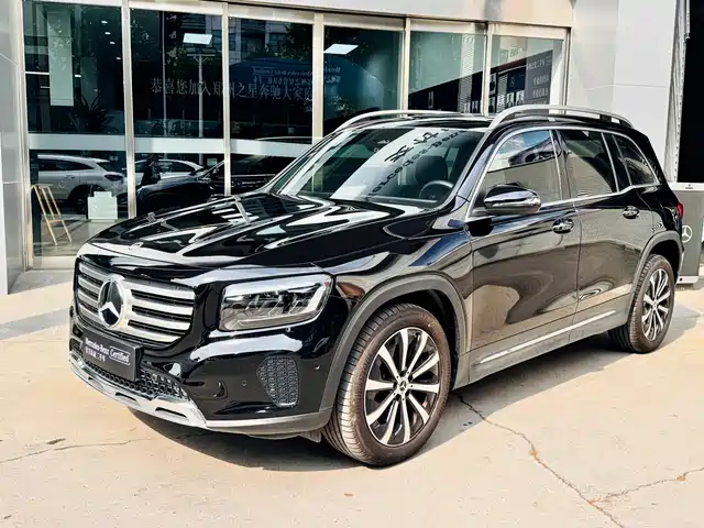 Mercedes-Benz Mercedes-Benz GLB