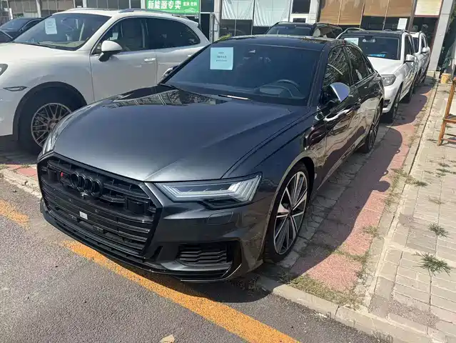Audi Audi S6 2023