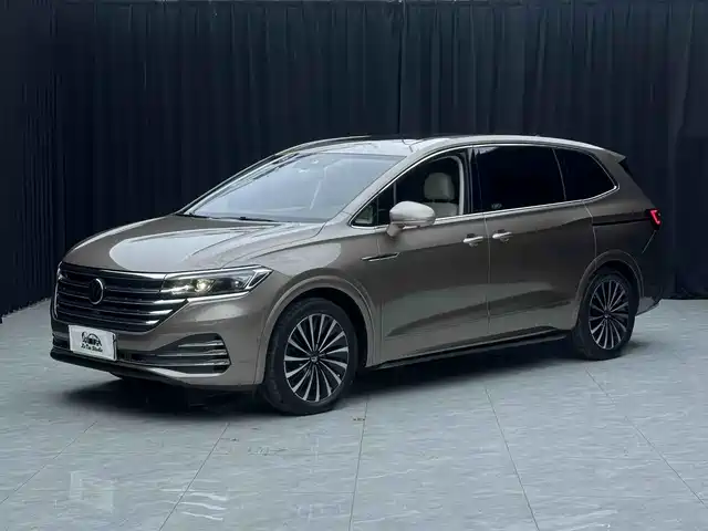 Volkswagen Viloran 2023