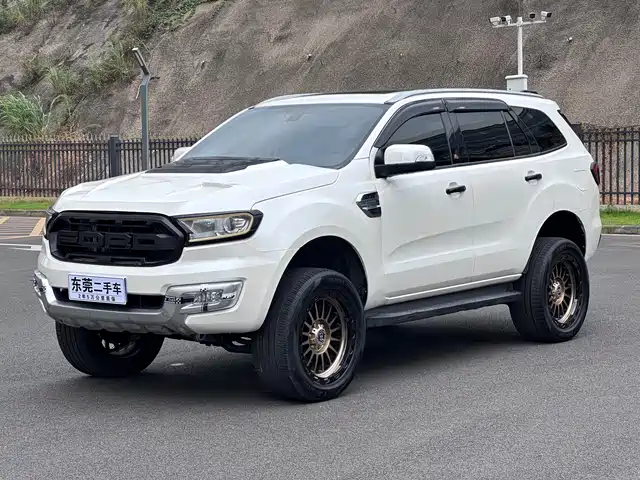Ford Everest
