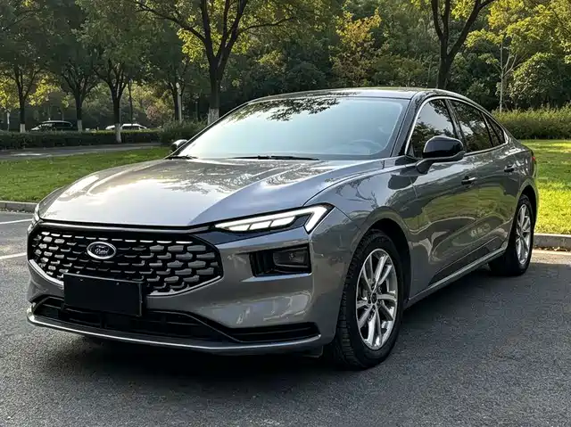 Ford Mondeo 2023