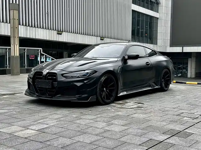 BMW BMW M4 2023