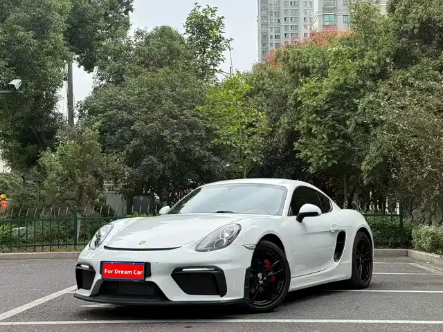 Porsche Cayman 2015