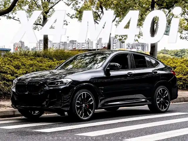 BMW BMW X4 M40i