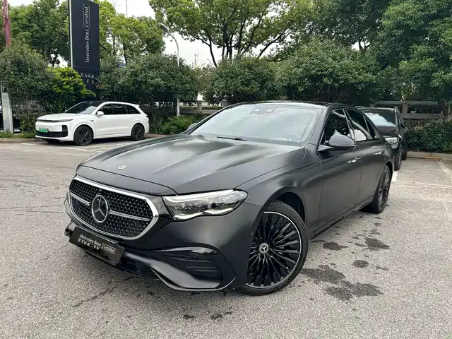 Mercedes-Benz Mercedes-Benz E-Class (Import)