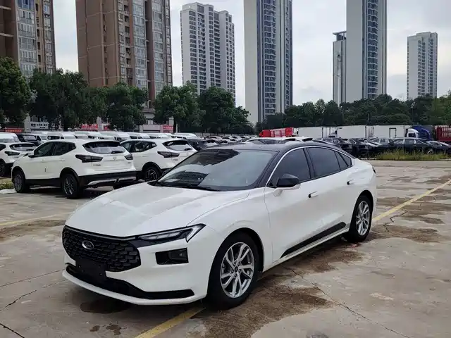 Ford Mondeo 2022