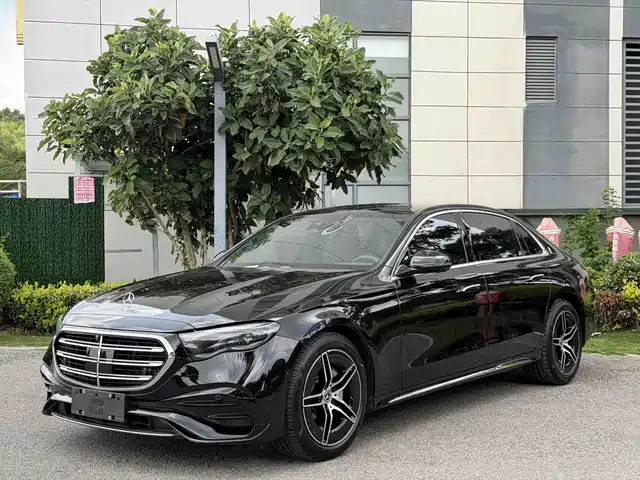Mercedes-Benz Mercedes-Benz E-Class 2024