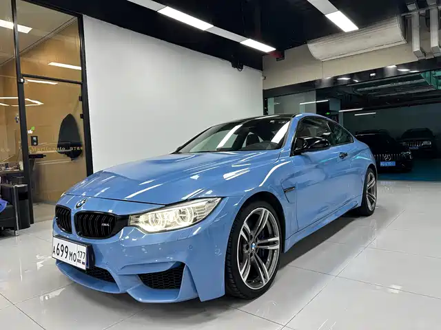 BMW BMW M4