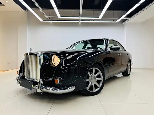 Mitsuoka Gloria