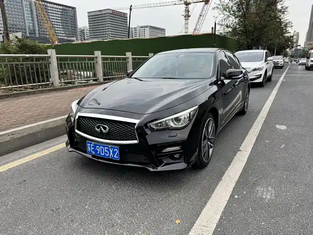 Infiniti Infiniti Q50L 2015