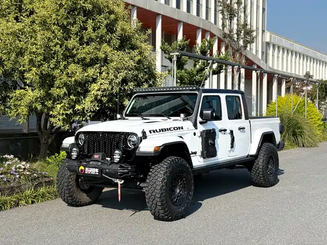 Jeep Gladiator 2023
