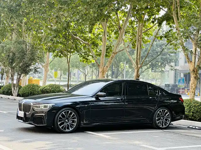 BMW BMW 7 Series 2020