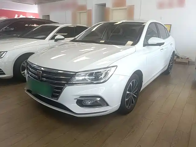 Roewe Roewe i5 2021