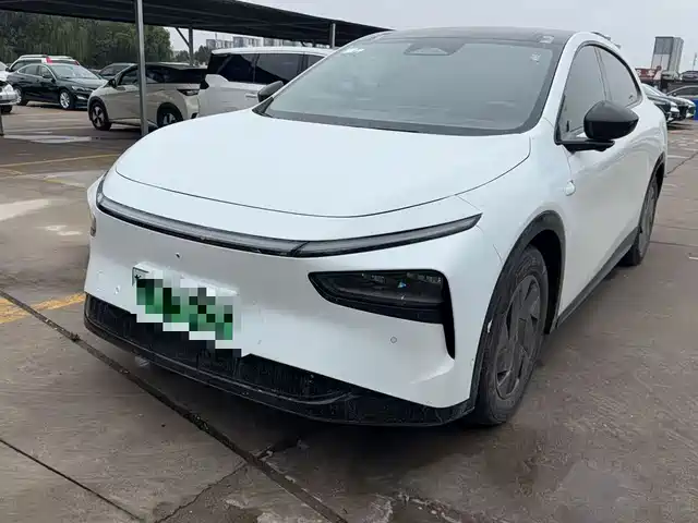 XPeng XPeng G7