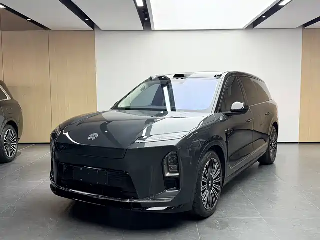 NIO NIO ES8 2025