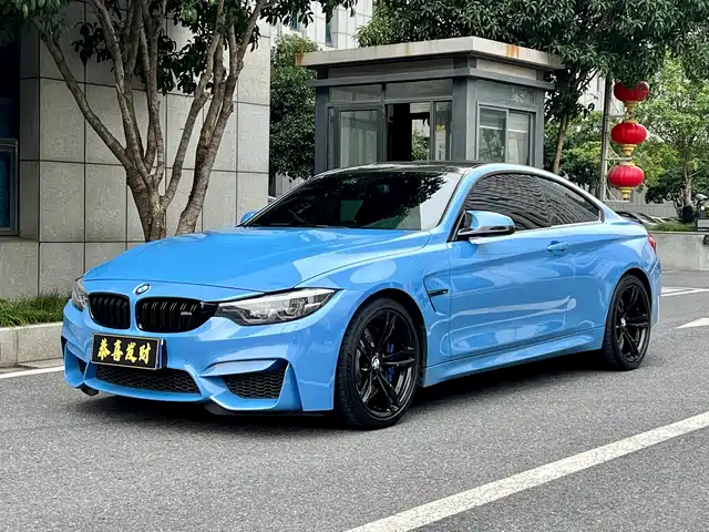 BMW BMW M4 2019