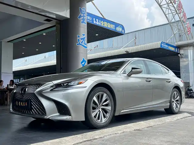 Lexus Lexus LS 2018