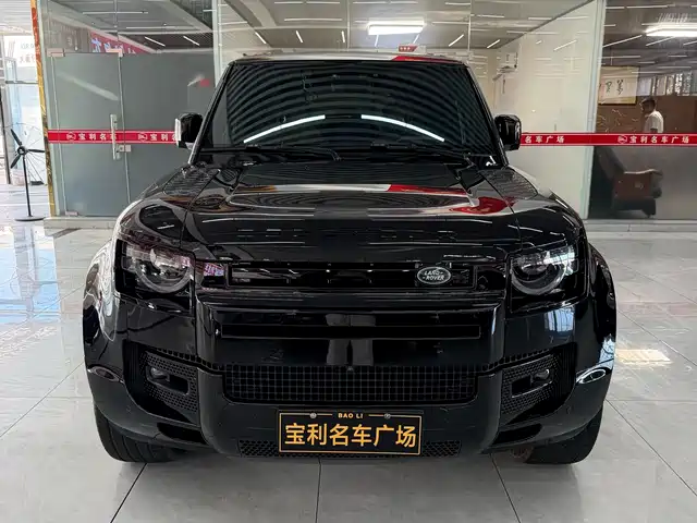 Land Rover Land Rover Defender 2025