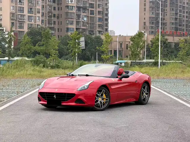 Ferrari California T 2018