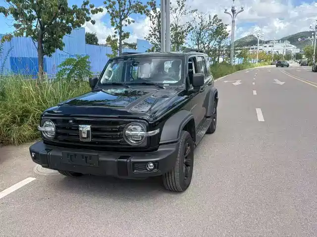 Tank Tank 300 2026