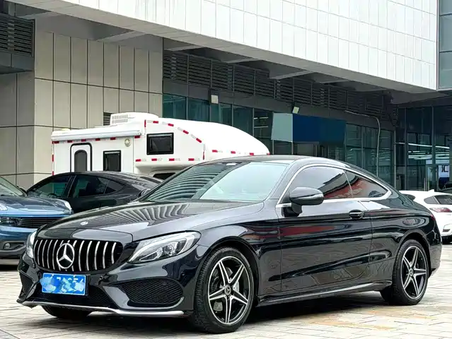 Mercedes-Benz Mercedes-Benz C-Class (Import)