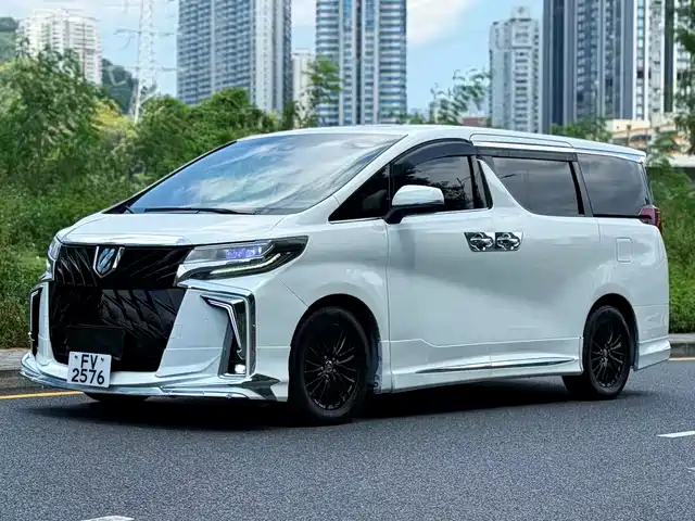 Toyota Vellfire 2021