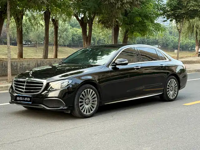 Mercedes-Benz Mercedes-Benz E-Class 2019