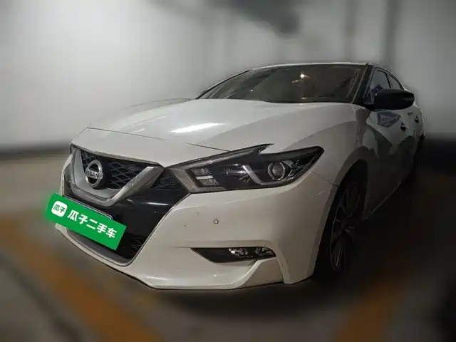 Nissan Cima