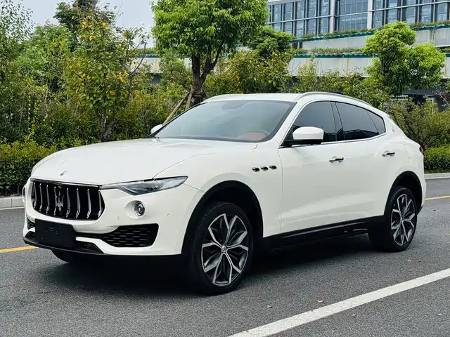 Maserati Levante 2021