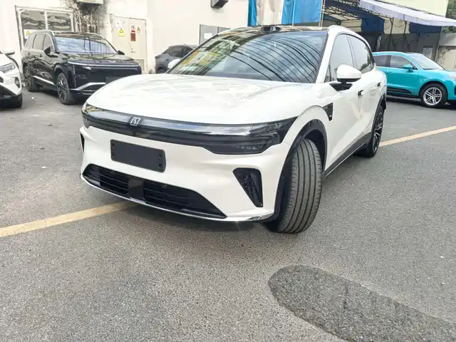 ZEEKR Zeekr 7X
