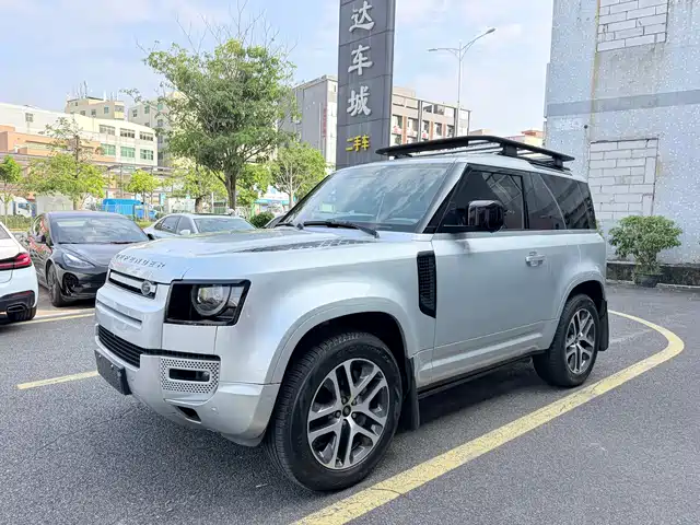 Land Rover Land Rover Defender 2022
