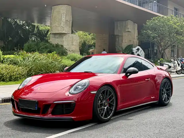 Porsche Porsche 911 2018