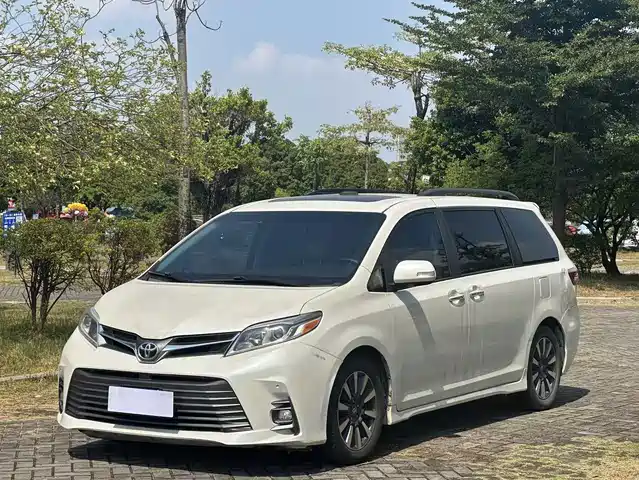 Toyota Toyota Sienna 2018