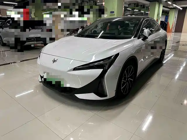 ARCFOX Arcfox Alpha S5