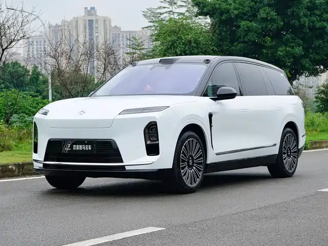 NIO NIO ES8 2026