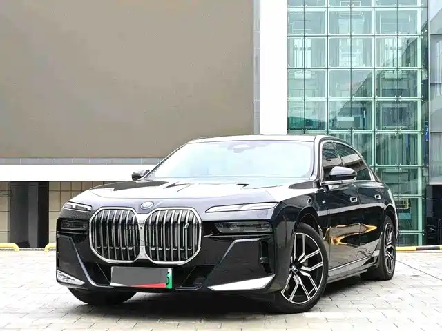 BMW BMW i7 2023