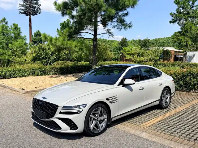 Genesis Genesis G80
