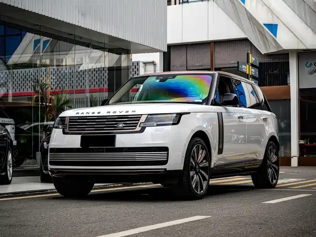Land Rover Range Rover 2025