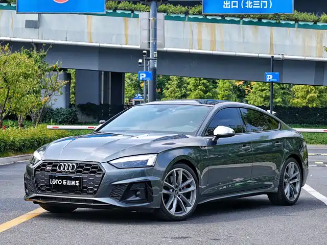 Audi Audi S5 2025