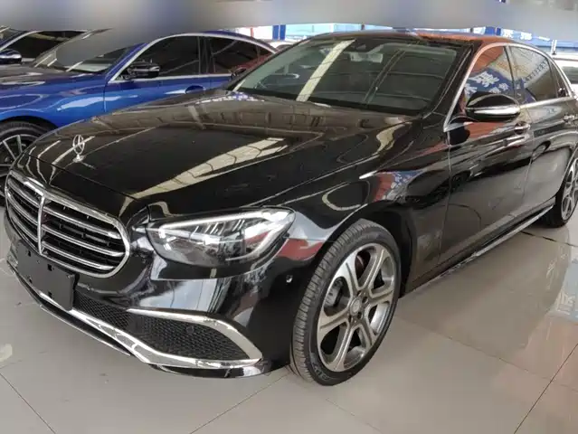Mercedes-Benz Mercedes-Benz E-Class 2017