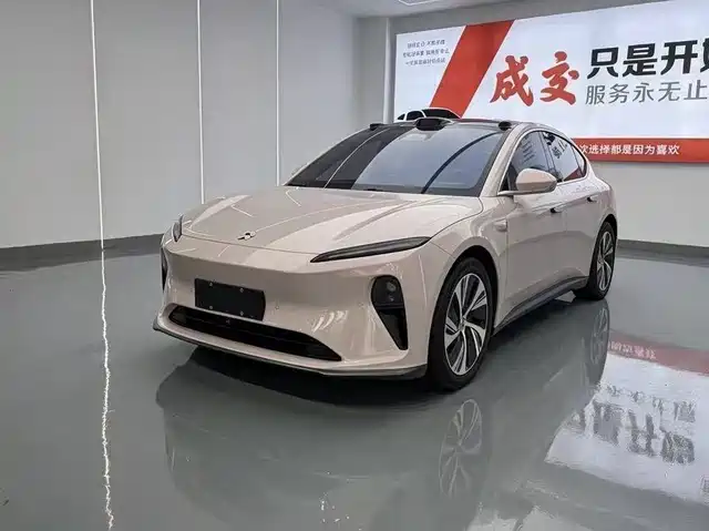 NIO NIO ET5T 2024