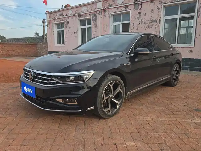Volkswagen Magotan 2022