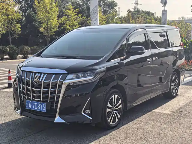 Toyota Alphard 2018