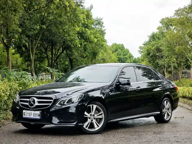 Mercedes-Benz Mercedes-Benz E-Class 2016
