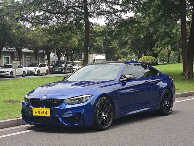 BMW BMW M4