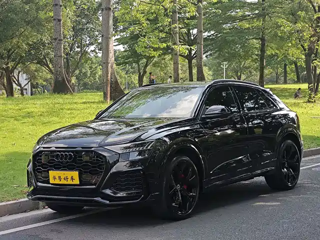 Audi Audi RS Q8
