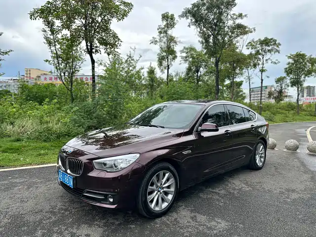 BMW BMW 5 Series GT 2016