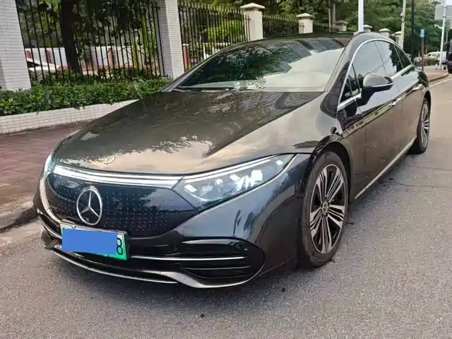 Mercedes-Benz Mercedes-Benz EQS